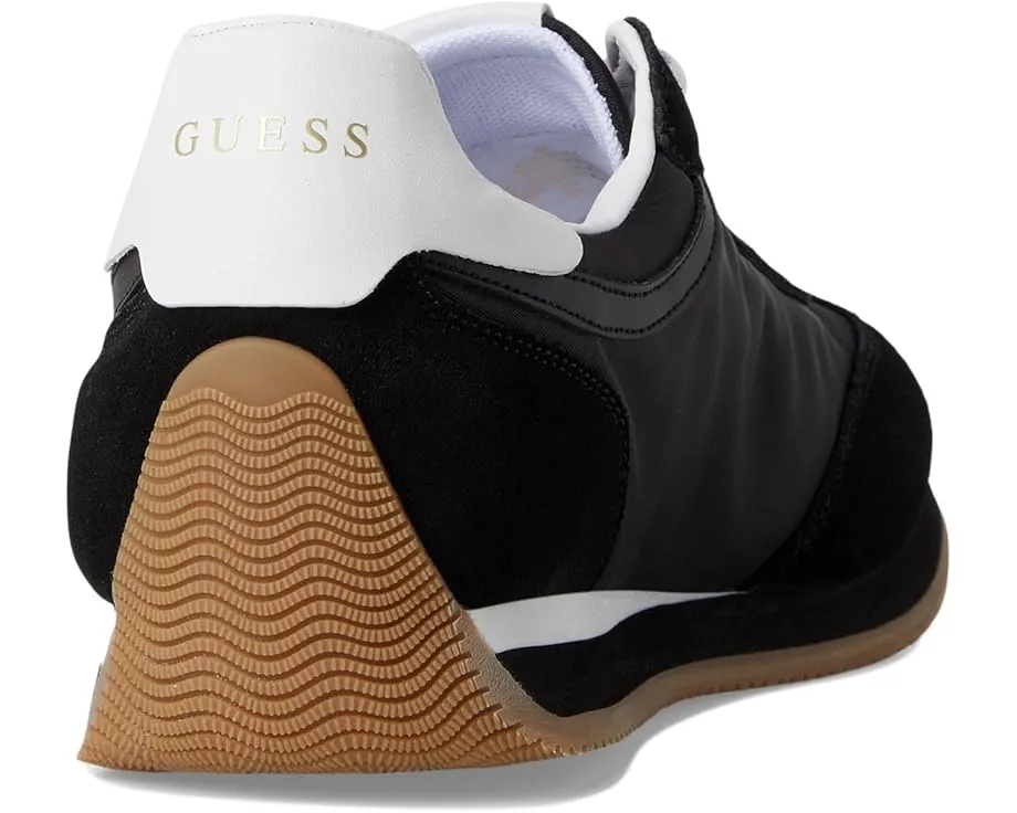 Кроссовки GUESS Skroll из замши с логотипом и резиновой подошвой