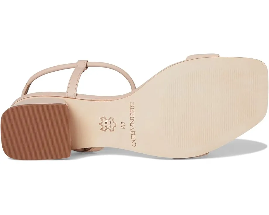 Босоножки Bernardo Josei на устойчивом каблуке с асимметричным верхом и квадратным носком