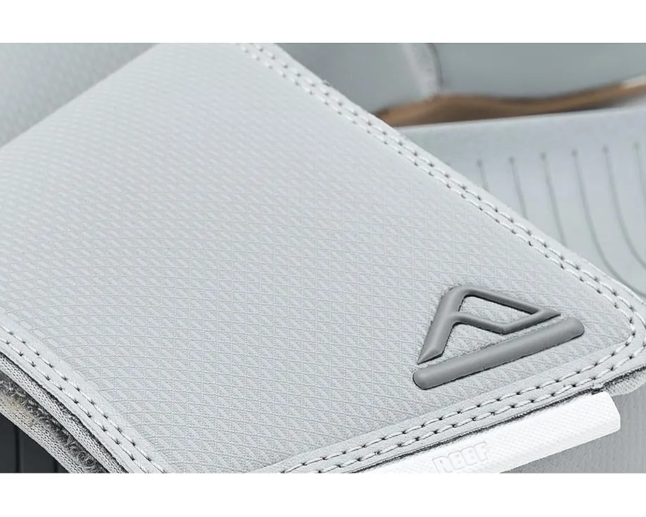 Сандалии Reef Phantom Slab с пеной Phantom Foam