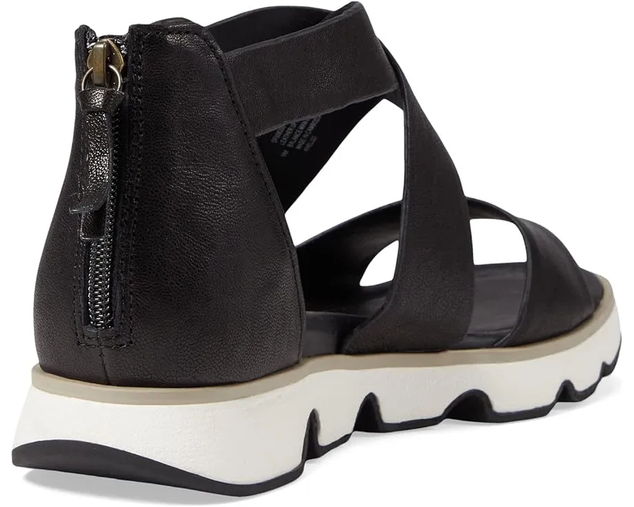 Босоножки Sofft Mackenna с арочной поддержкой и регулируемой пряжкой