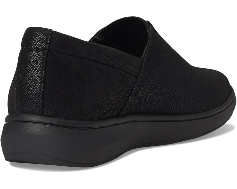 Слипоны Clarks Breezesky Ria с текстильным верхом и пеной Cushion Soft
