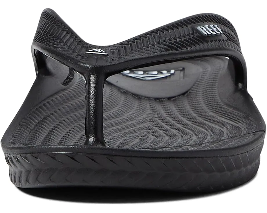 Сланцы Reef Water Court с поддержкой свода стопы и дизайном эспадрилий