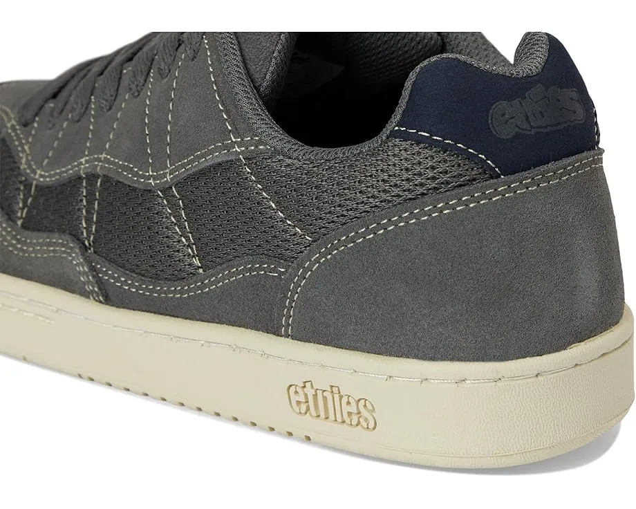 Кроссовки etnies Snake с технологией комфорта STI Level 1