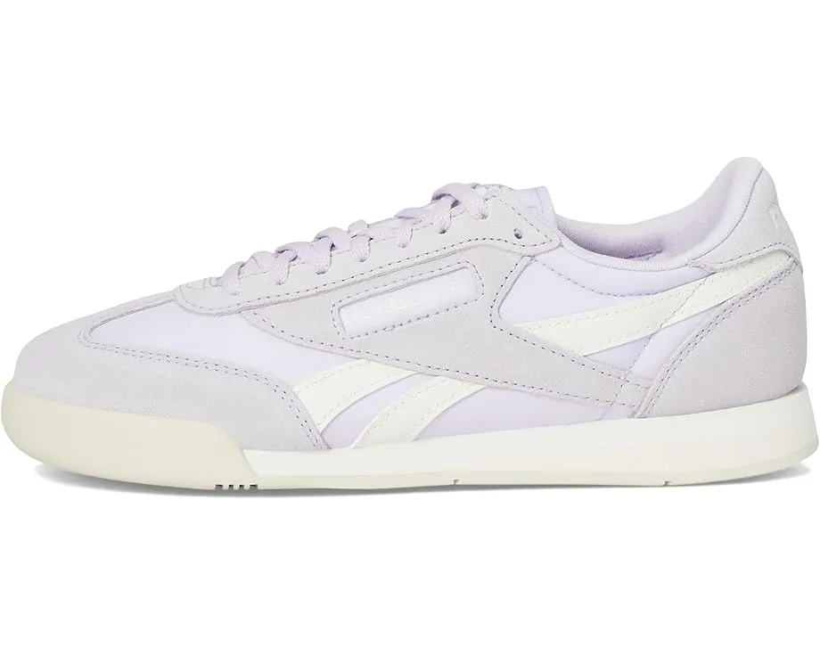 Кроссовки Reebok Lifestyle Campio XT из премиальной кожи с амортизирующей стелькой