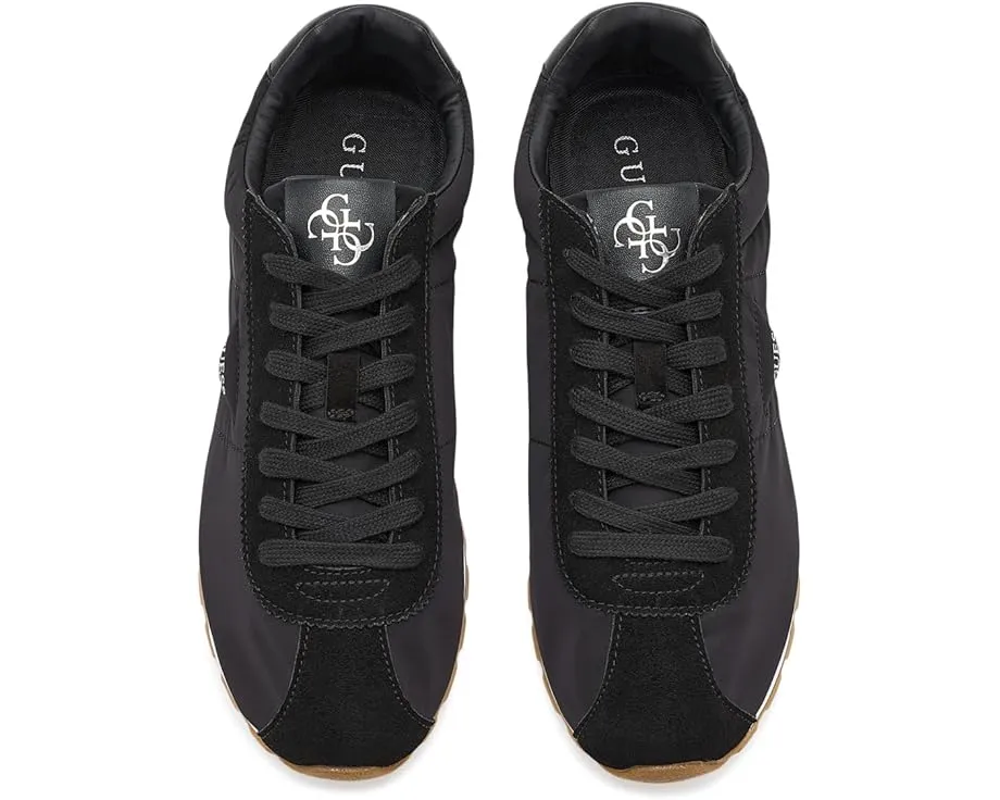 Кроссовки GUESS Tiah с кожаным верхом и фирменным логотипом