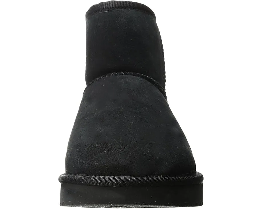 Мини-ботинки UGG Classic Mini II с водонепроницаемой пропиткой и подошвой Treadlite