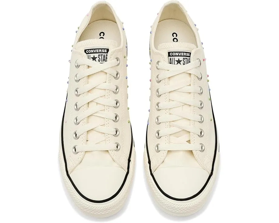 Кроссовки Converse Chuck Taylor All Star Low Top Mini Studs с пайетками на канве и резиновой подошвой