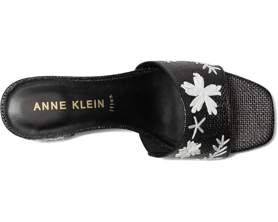 Сандалии Anne Klein Dolls с вышивкой и технологией iFlex
