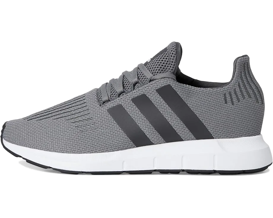 Кроссовки Adidas Swift Run 1.0 с трикотажным верхом