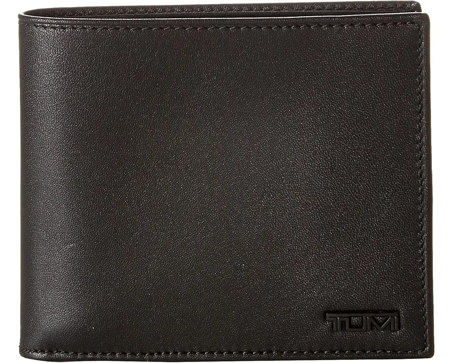 Кожаный кошелек Delta Global Center Flip ID Passcase от Tumi