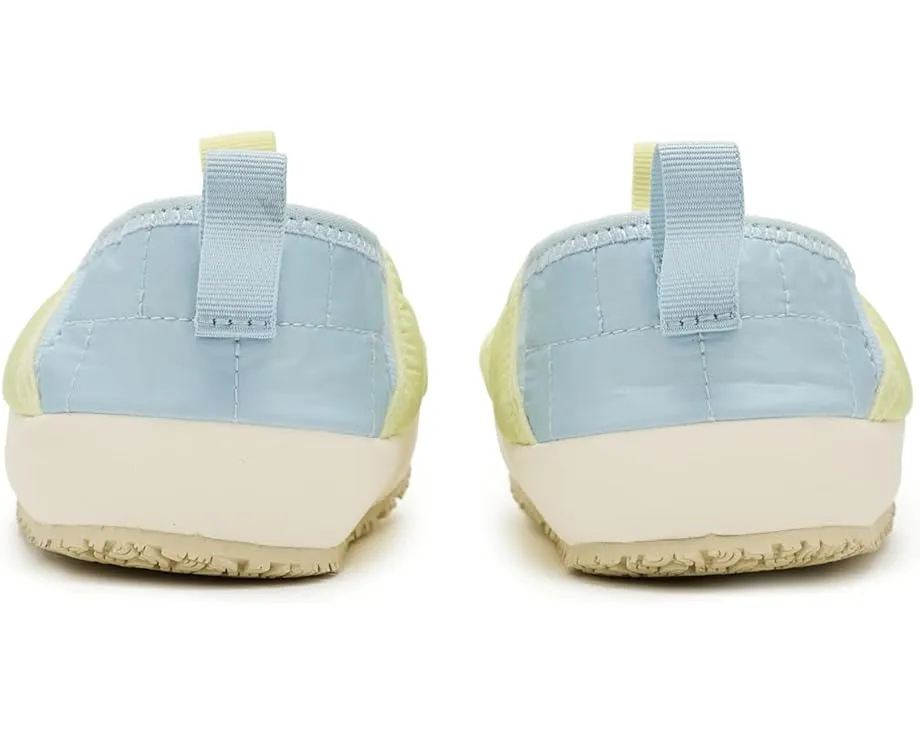 Детские утепленные тапочки The North Face Kids Thermoball Traction Mule II с подошвой из переработанной резины