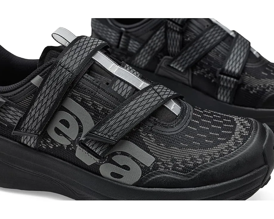 Кроссовки Aventrail Shoe от Teva с бесшнуровой системой W Strapping и подошвой Spider Rubber®