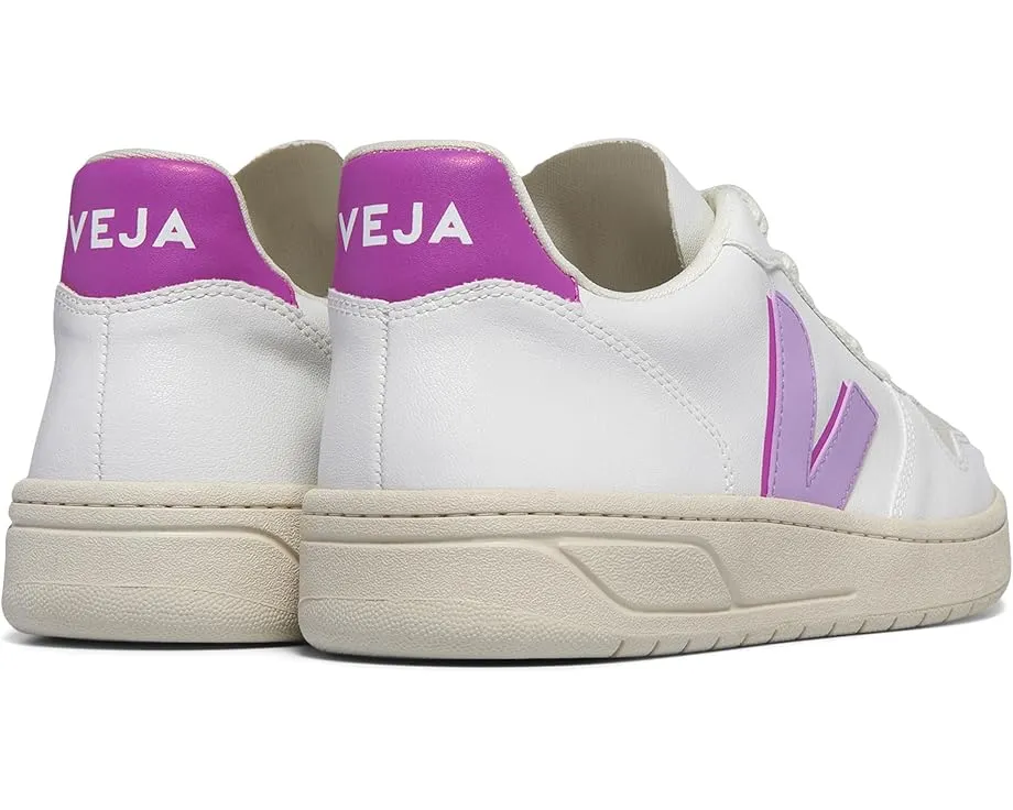 Кроссовки VEJA V-10 из экоматериалов с перфорацией