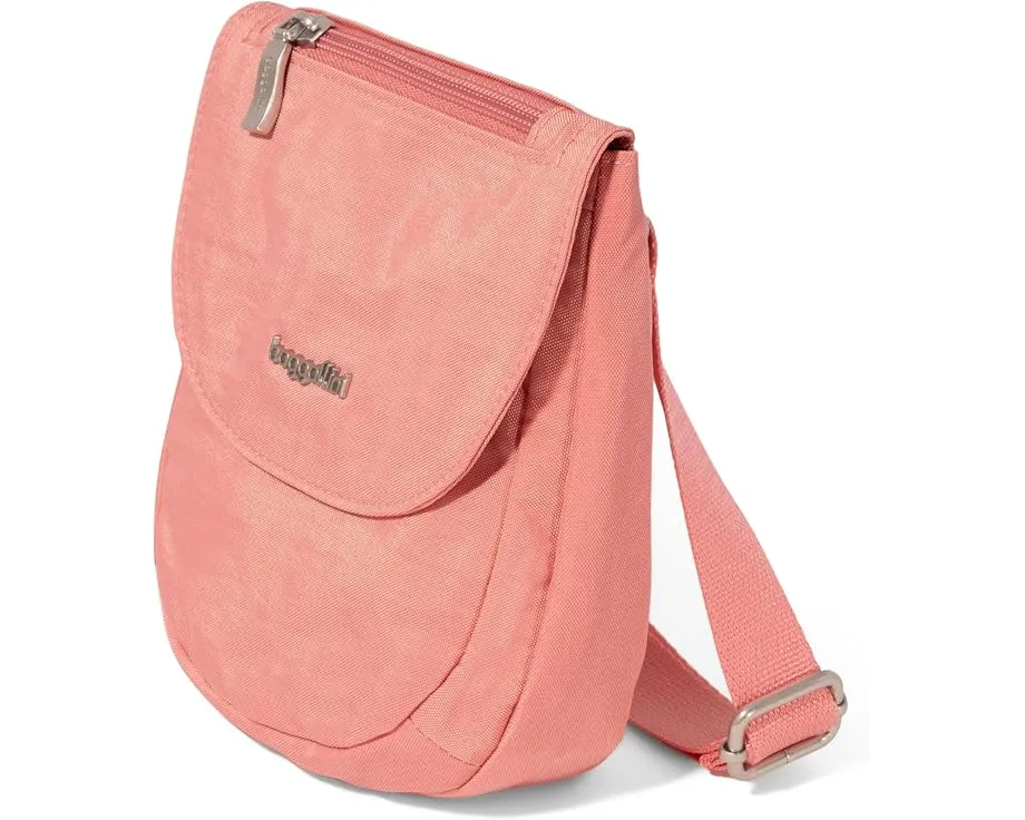 Сумка Baggallini Dash Crossbody с защитой RFID и карманом для губной помады
