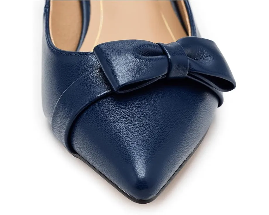 Туфли Paloma на низком каблуке kitten heel с мысом и ремешком через пятку