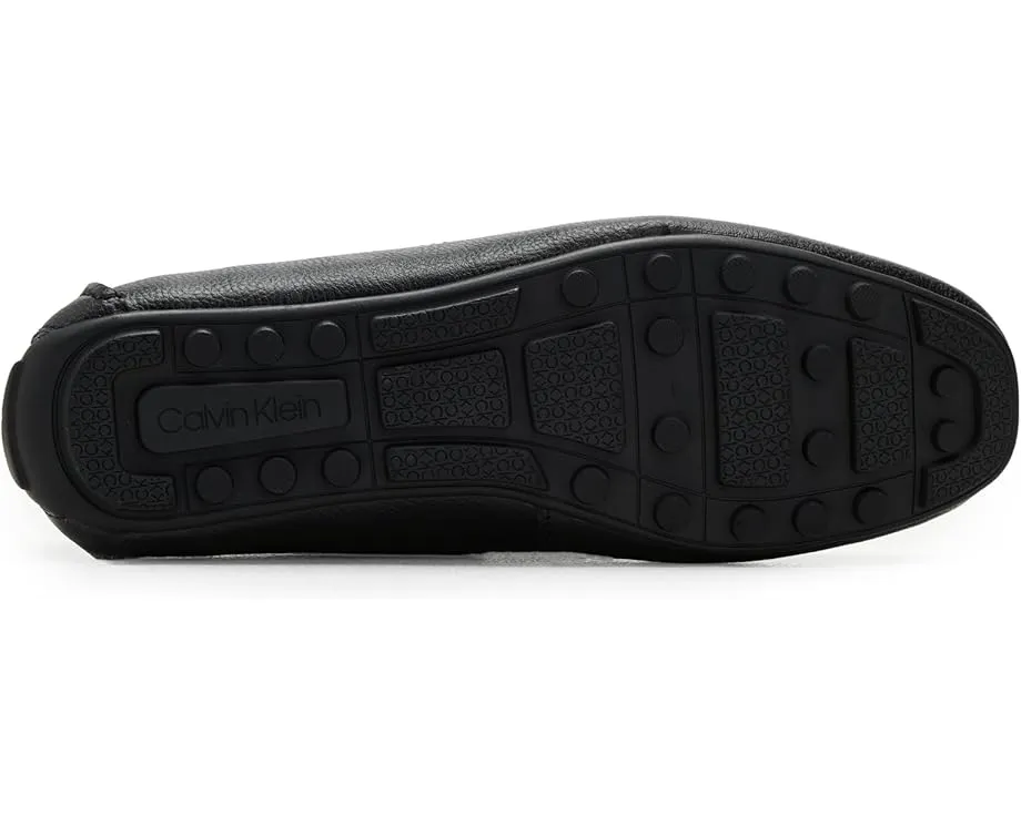 Лоферы Otilis от Calvin Klein с квадратным носком и металлическим акцентом