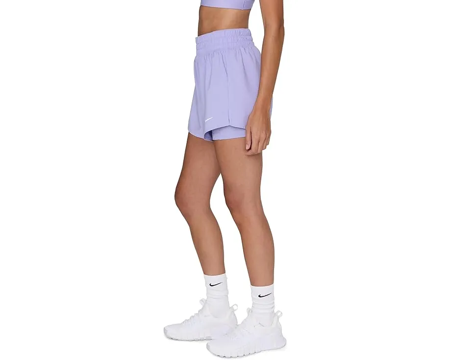 Шорты Nike Dri-FIT с высокой талией 3 дюйма (7.62 см) 2-в-1 и скрытыми карманами