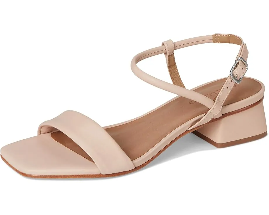 Босоножки Bernardo Josei на устойчивом каблуке с асимметричным верхом и квадратным носком