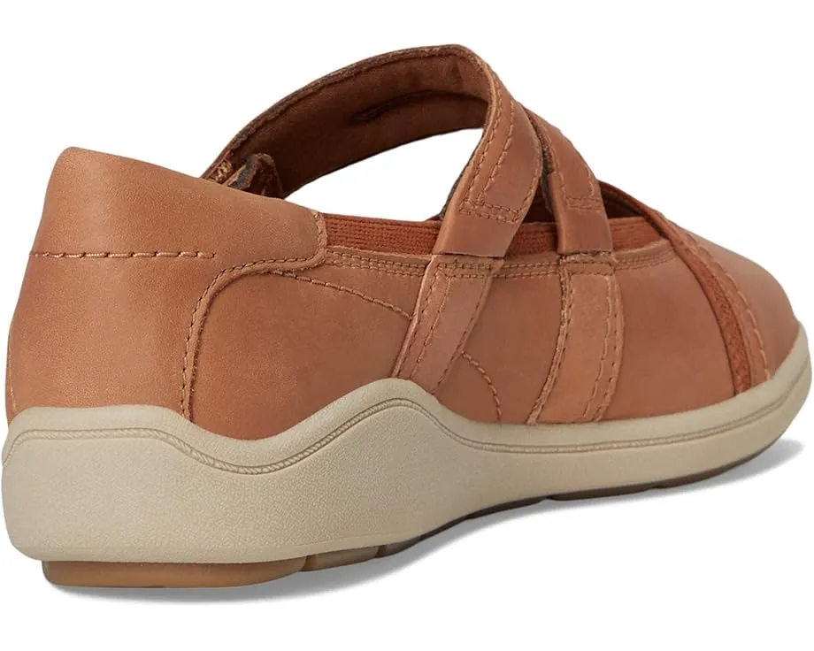 Спортивные балетки Clarks Bryianne Janey с застежкой на липучке и стелькой Ultimate Comfort
