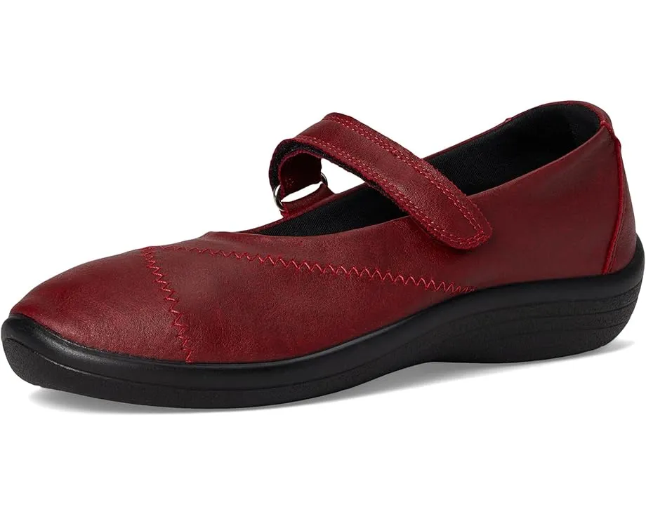 Балетки Triglav с ремешком на липучке и поддержкой свода Arcopedico