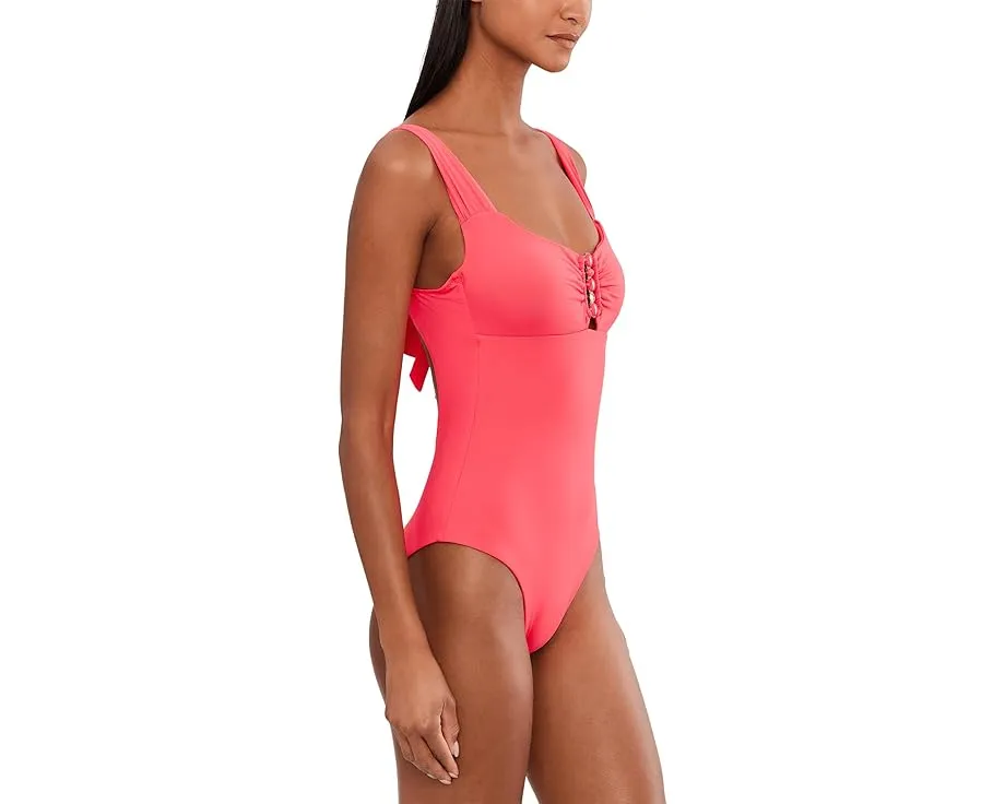 Цельный купальник BECCA Marble Canyon Ariyah с глубоким вырезом