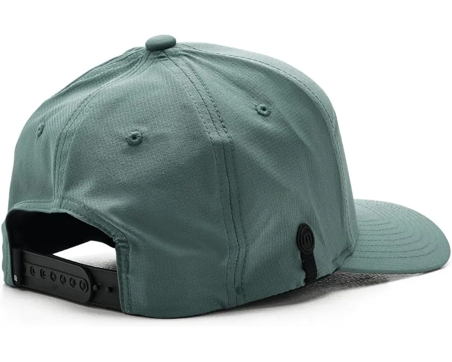 Кепка TravisMathew Wanderlust Hat из полиэстера с регулируемой застежкой