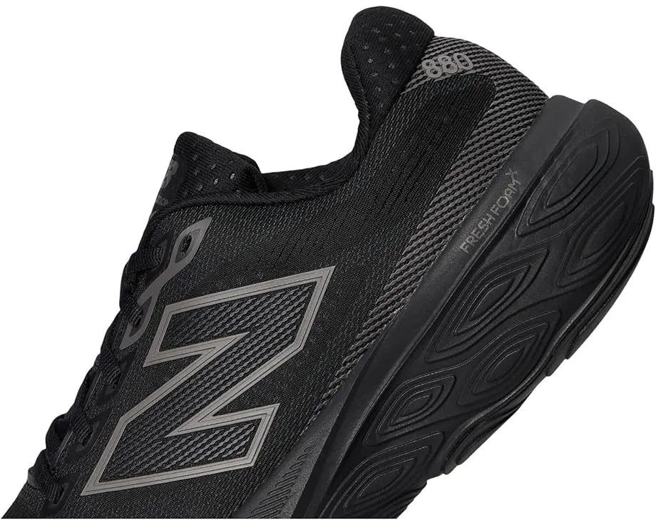 Беговые кроссовки New Balance Fresh Foam X 880 v15 с увеличенной высотой подошвы
