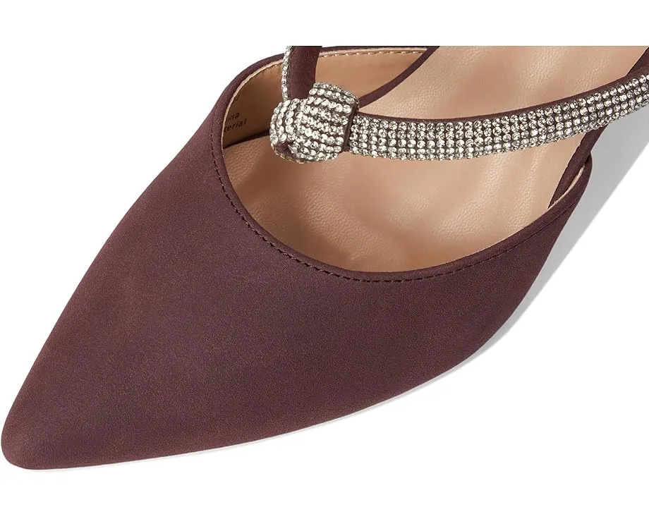 Туфли Lunna на шпильке с заостренным носком и ремешком Journee Collection