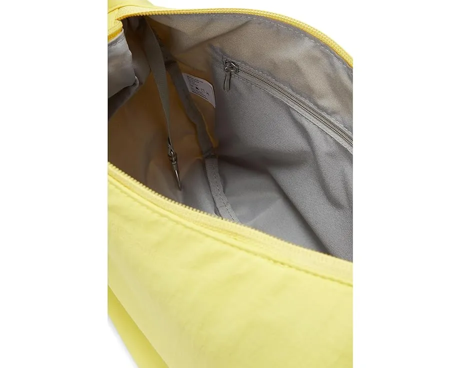 Сумка Baggallini Swift Crescent Crossbody через плечо