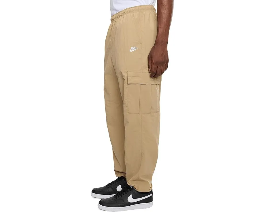 Брюки Nike Club Woven Cargo с карманами и эластичным поясом