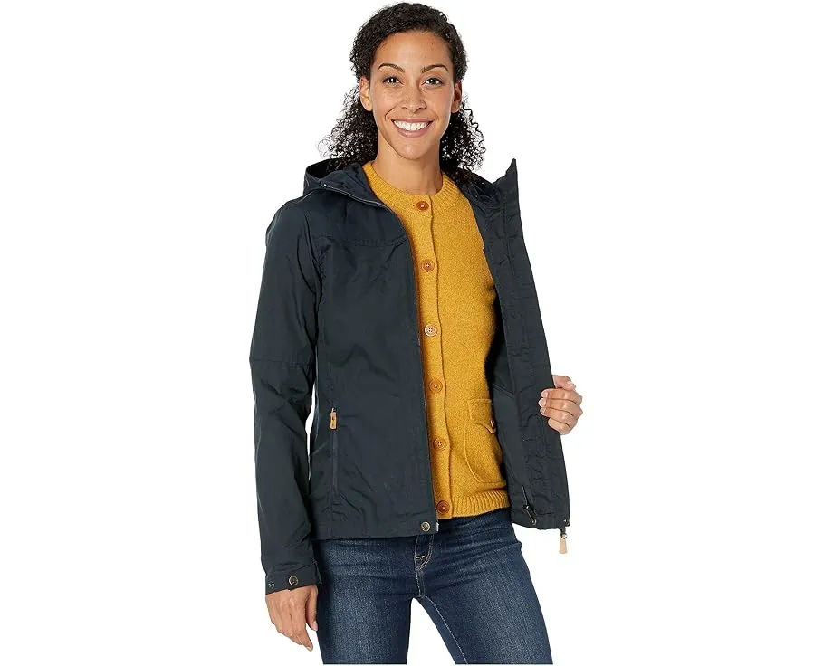 Fjällräven куртка Stina из ткани G-1000 с вертикальными карманами