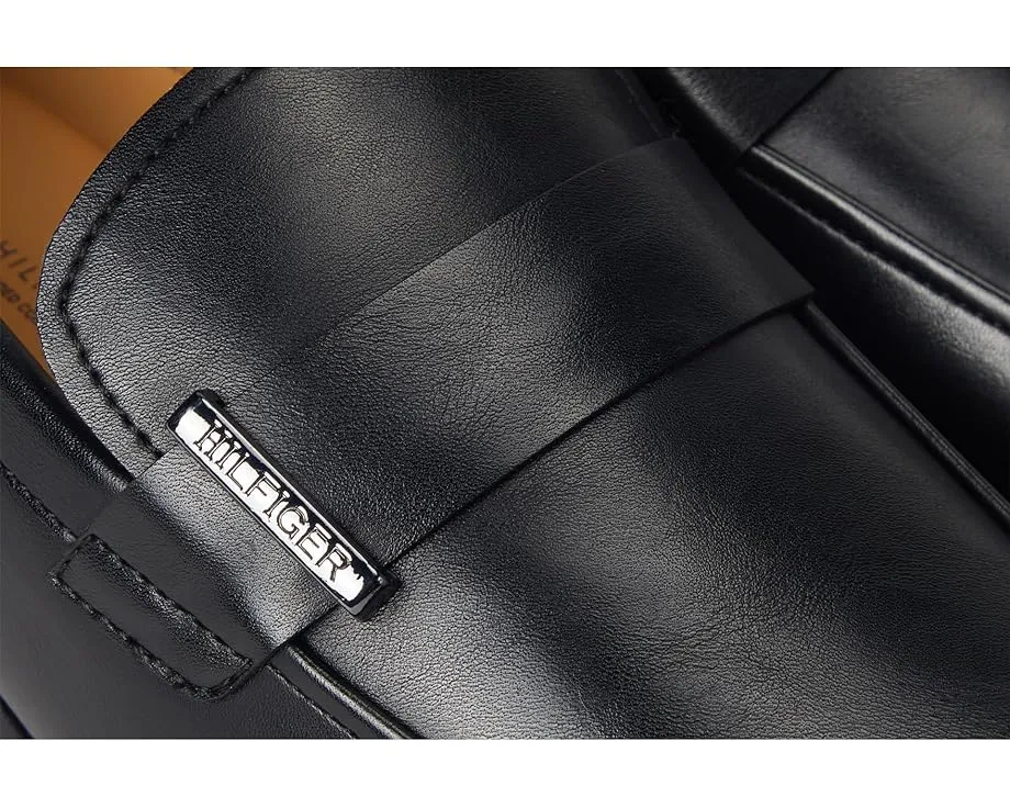 Мокасины Tommy Hilfiger Shovan с удобной стелькой и металлическим украшением