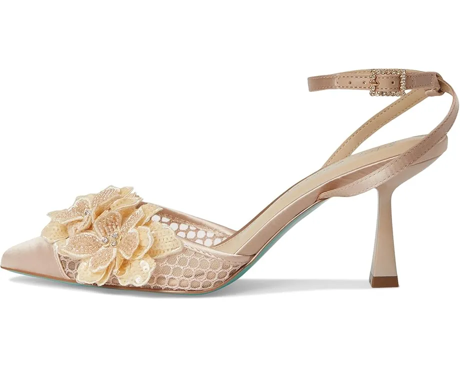 Туфли Susie на шпильке с цветочным декором от Blue by Betsey Johnson