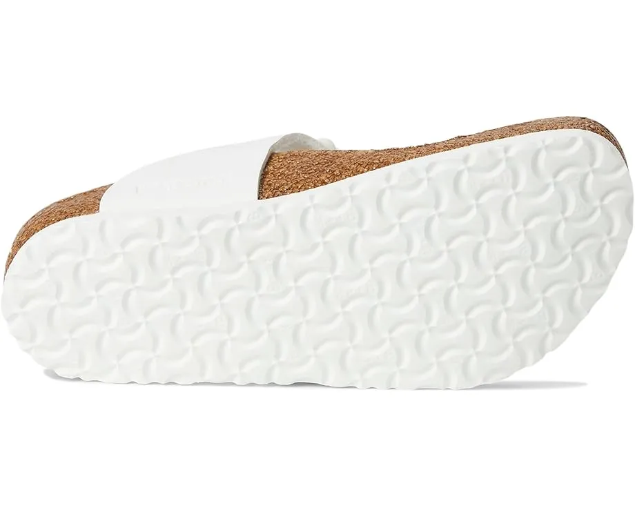 Детские сандалии Birkenstock Gizeh Flowers с аппликацией и пробковой стелькой