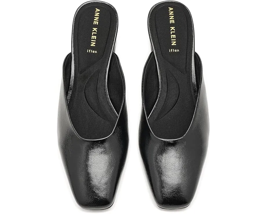 Сандалии Anne Klein Maeus с квадратным носком и устойчивым каблуком