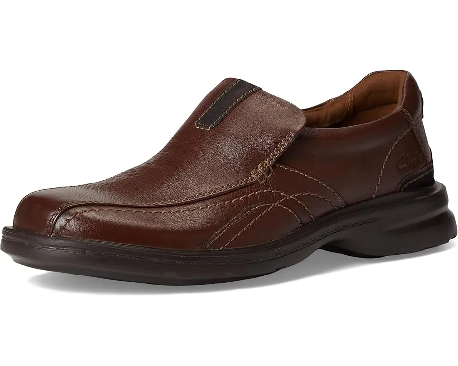 Clarks Лоферы Gessler Step на небольшом каблуке из кожи