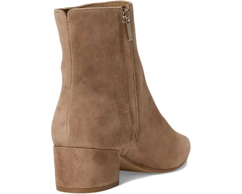 Ботильоны Leonna с острым носком от Marc Fisher LTD
