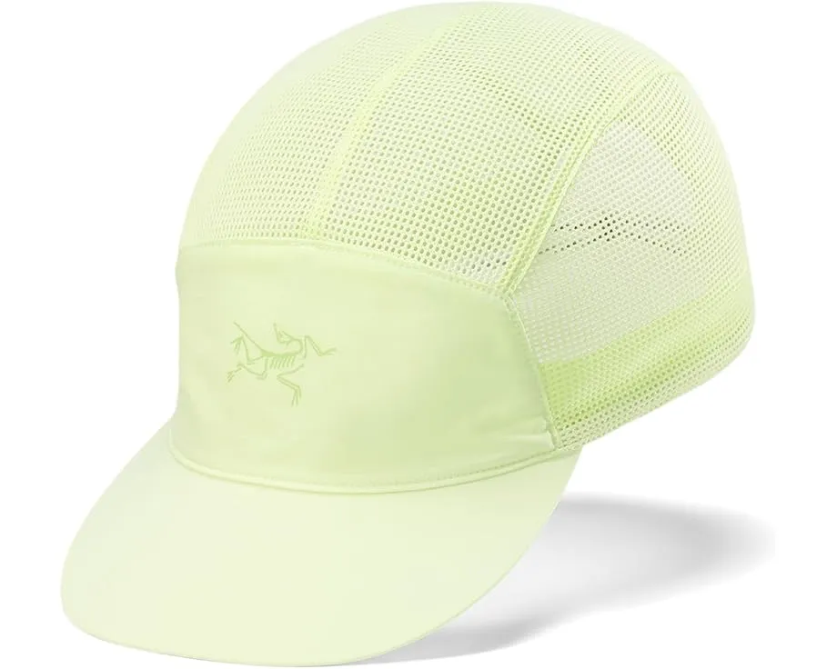 Легкая кепка Arc'teryx Norvan Mesh 5 Panel Cap из трикотажной сетки