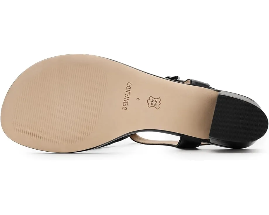 Сандалии Bernardo Goyara на платформе с Т-образным ремешком и мягкой стелькой