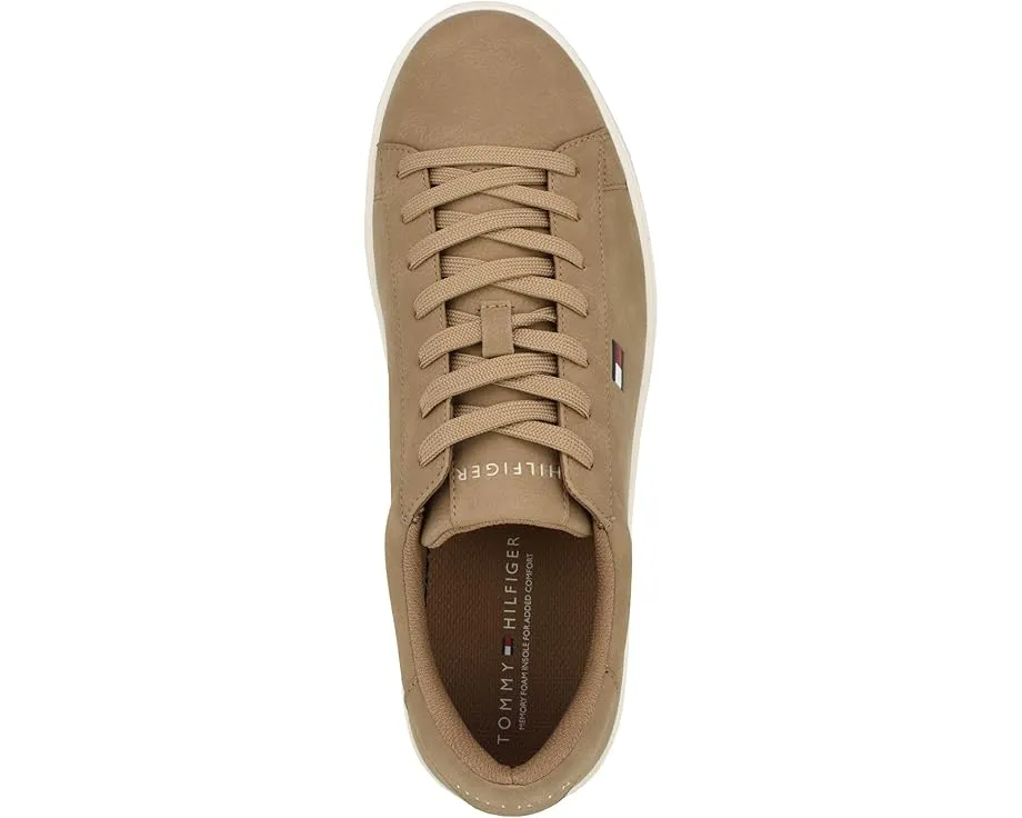 Кроссовки Tommy Hilfiger Brecon с фирменным логотипом и круглым носком