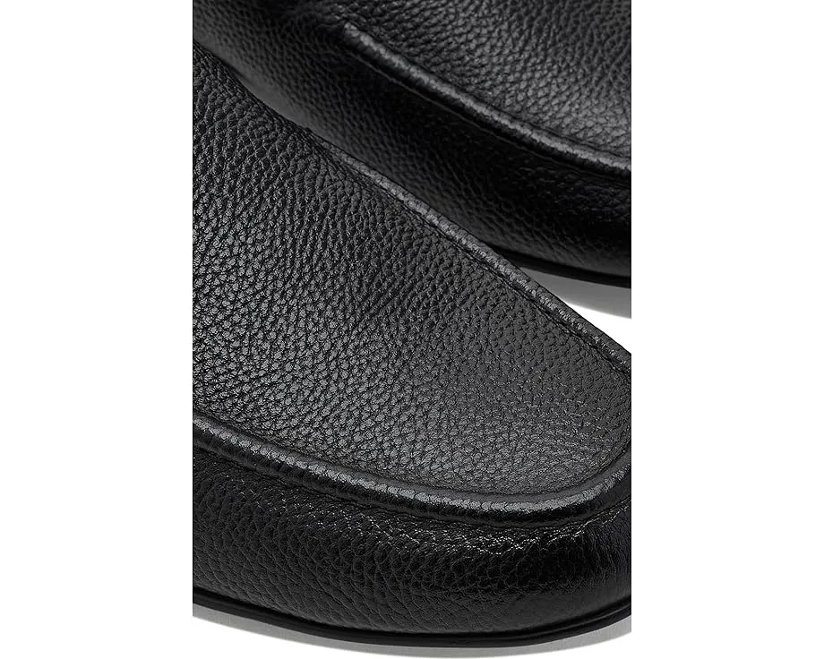 Лоферы Vince Canyon из замши с округлым мысом