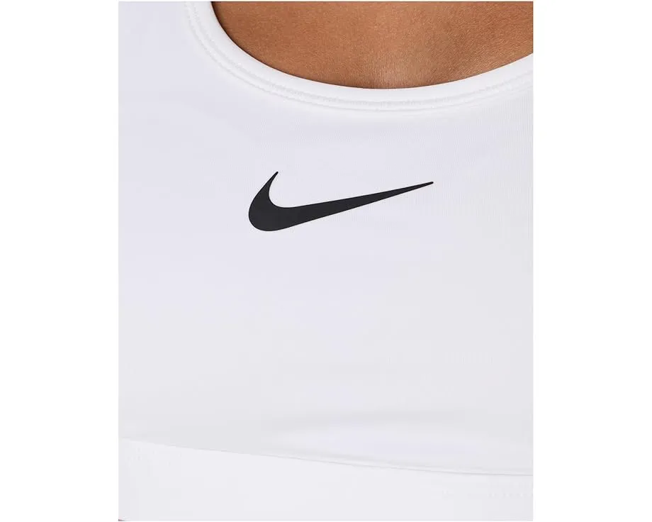Nike Swoosh спортивный бюстгальтер средней поддержки со встроенными чашечками