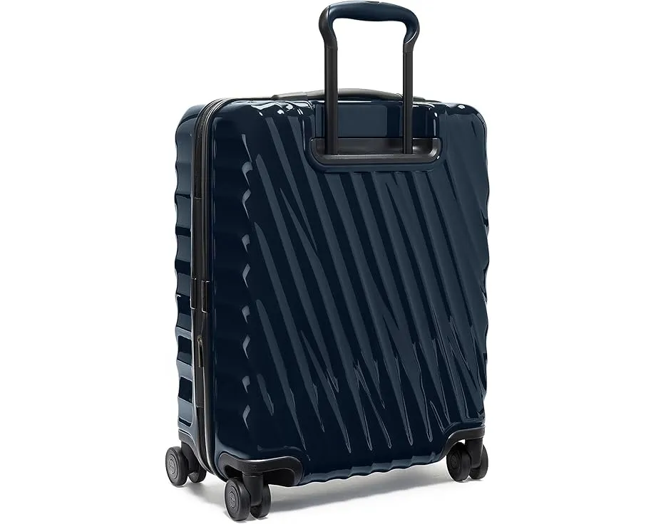 Чемодан Tumi 19 Degree Polycarbonate Continental Expandable 4 Wheel Carry-On