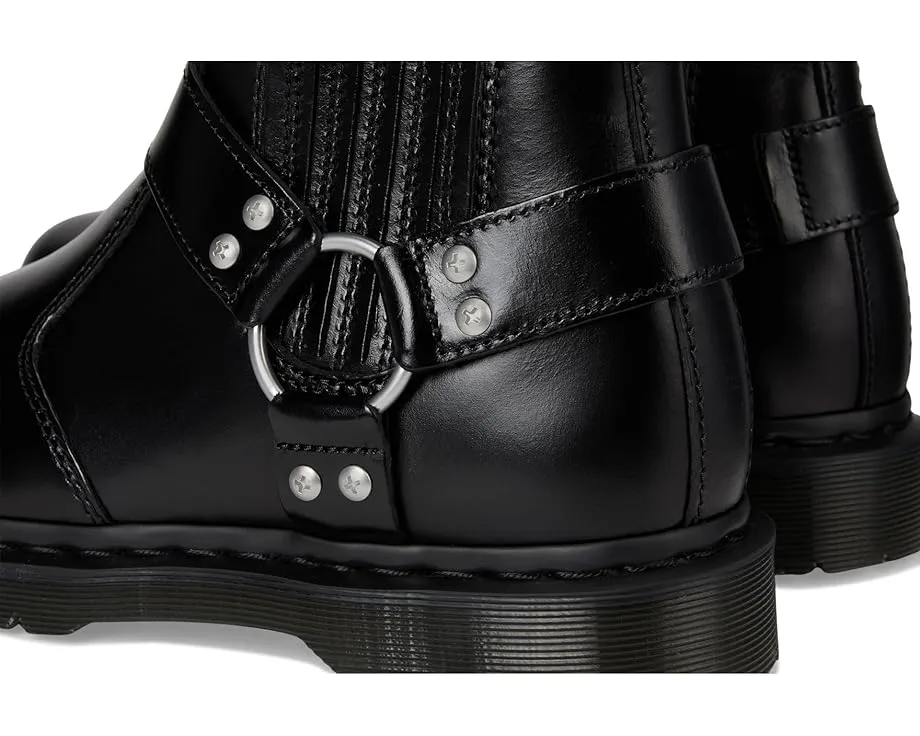 Chelsea ботинки Dr. Martens 2976 Harness из черной анилиновой кожи с декоративными шпильками