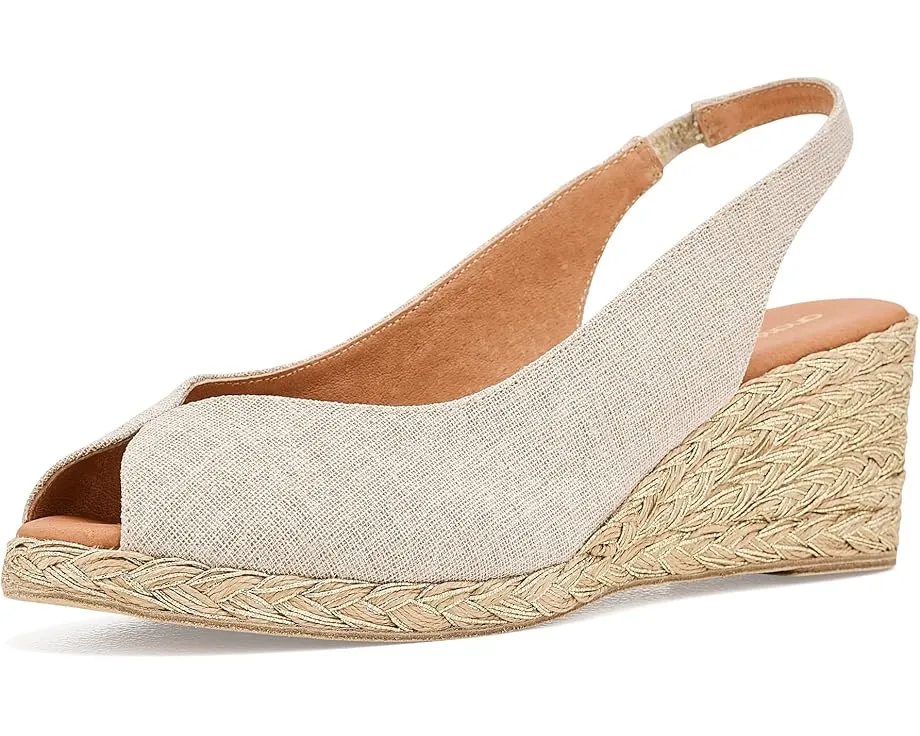 Босоножки Audrey на текстурированном каблуке Andre Assous