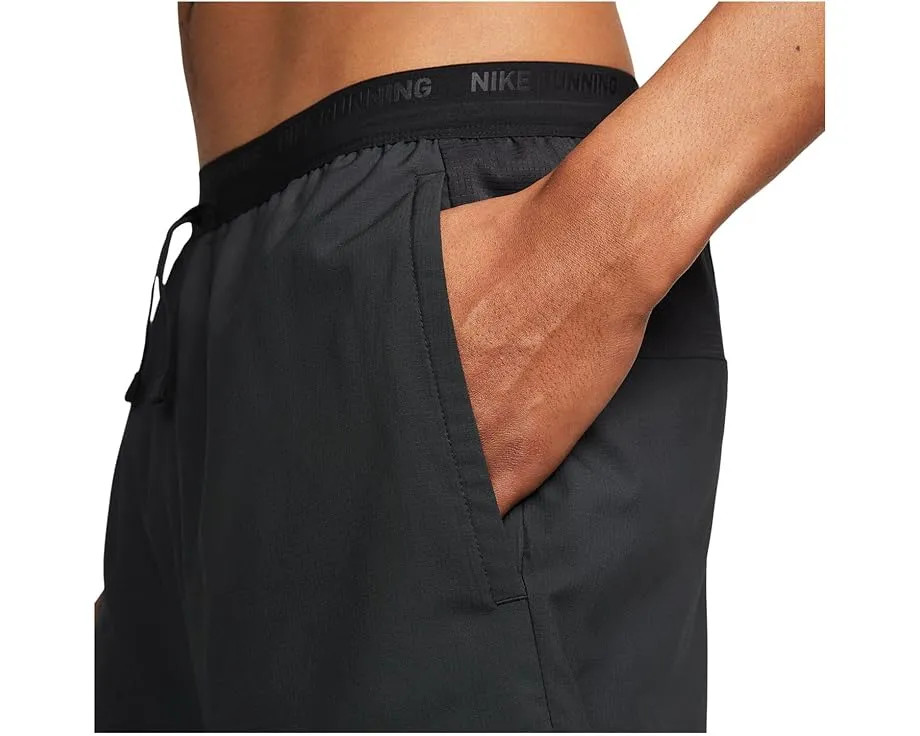 Беговые шорты Nike Dri-FIT Stride 2-в-1 7 дюймов (17.78 см) с карманом для телефона