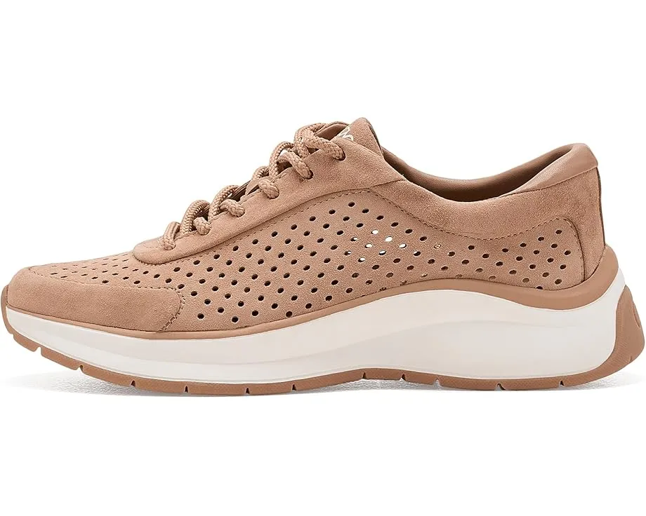 Кроссовки Naturalizer Adapt-Perf с перфорацией и технологией Contour + Comfort