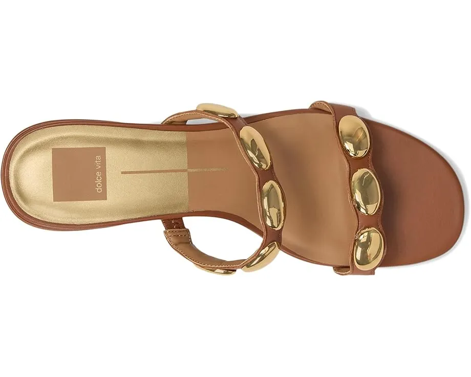 Сандалии Dolce Vita Fresco с отделкой гвоздиками и каблуком