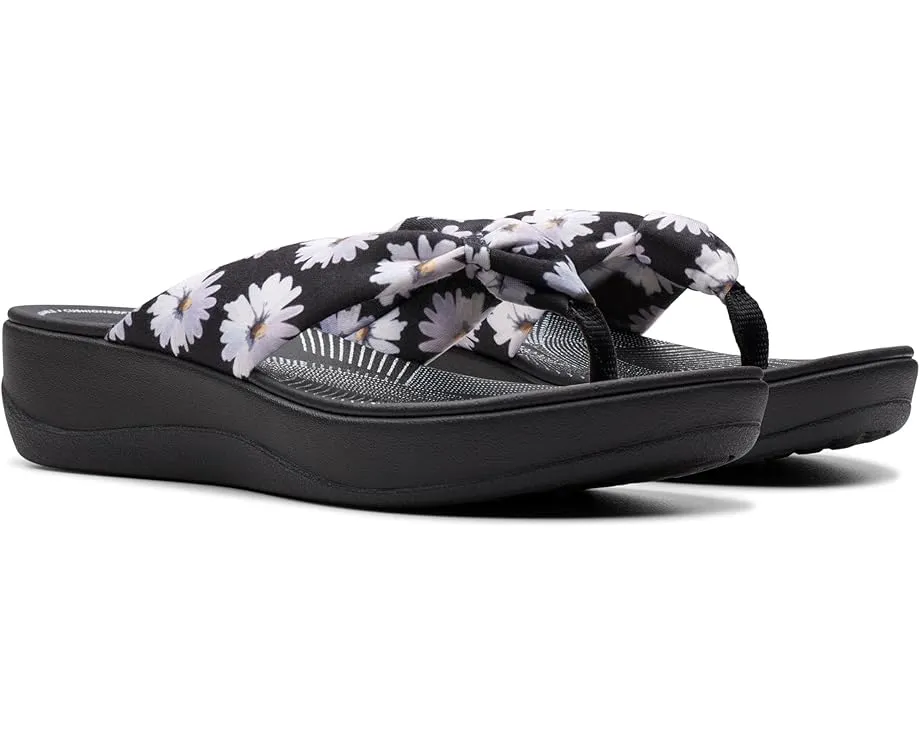 Сланцы Clarks Arla Glison с технологией Cloudsteppers и стелькой Cushion Plus