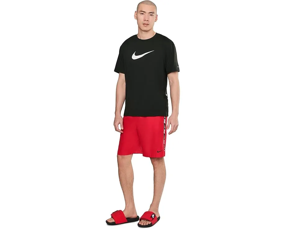 Плавки Nike Breaker Logo Tape 9 дюймов (22.86 см) с внутренними шортами и патч-карманом сзади
